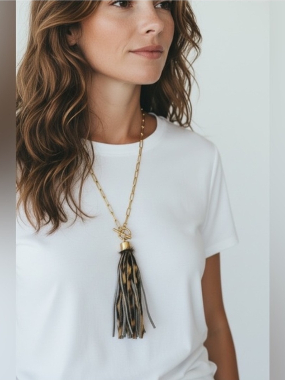 CLOVER Gold Chain Tassel Pendant Necklace with Leopard-Print Tassel